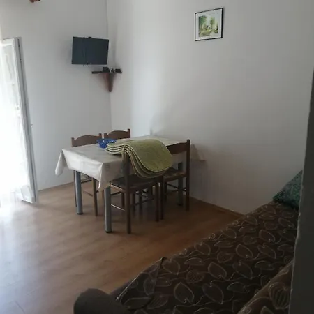 Apartman Dekovic Turanj